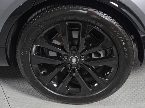 Used 2026 Land Rover Discovery Limited Edition AWD/4WD image 10