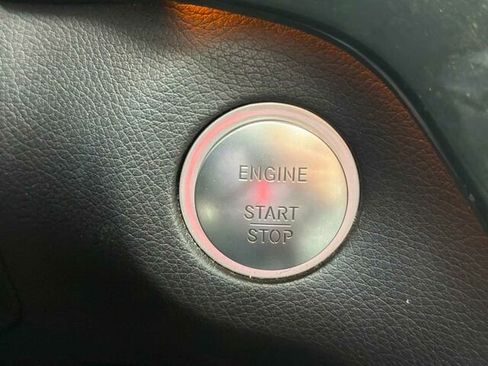 Used 2018 Mercedes-Benz GLE 350 4MATIC image 28