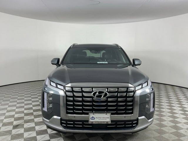 Used 2024 Hyundai Palisade Calligraphy AWD/4WD image 2