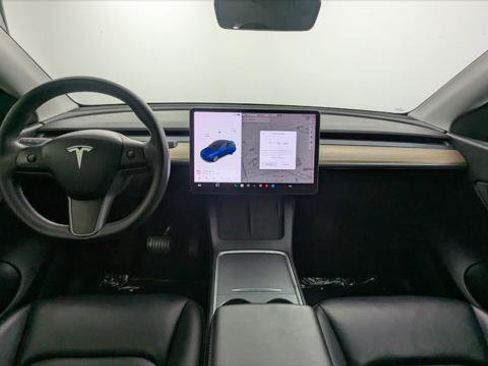 Used 2021 Tesla Model Y 2WD image 23