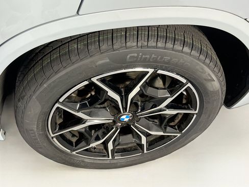 Used 2024 BMW X3 xDrive30i w/ Premium Package image 32