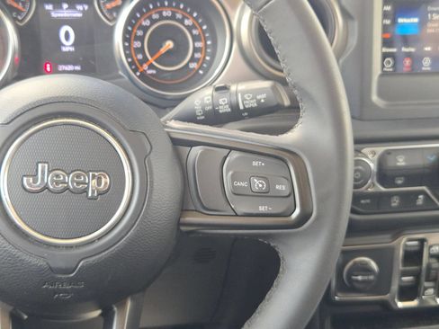 Used 2023 Jeep Wrangler Unlimited Sport AWD/4WD image 19