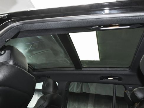 Used 2025 Mercedes-Benz GLS 450 GLS 450 image 61