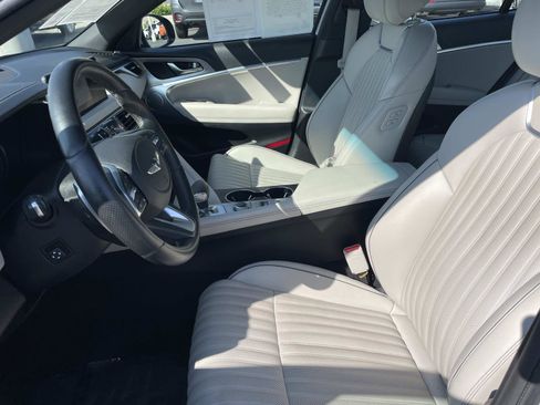 Used 2023 Genesis G70 3.3T w/ Sport Advanced Package image 19