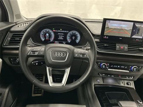 Used 2024 Audi Q5 2.0T Premium Plus image 15