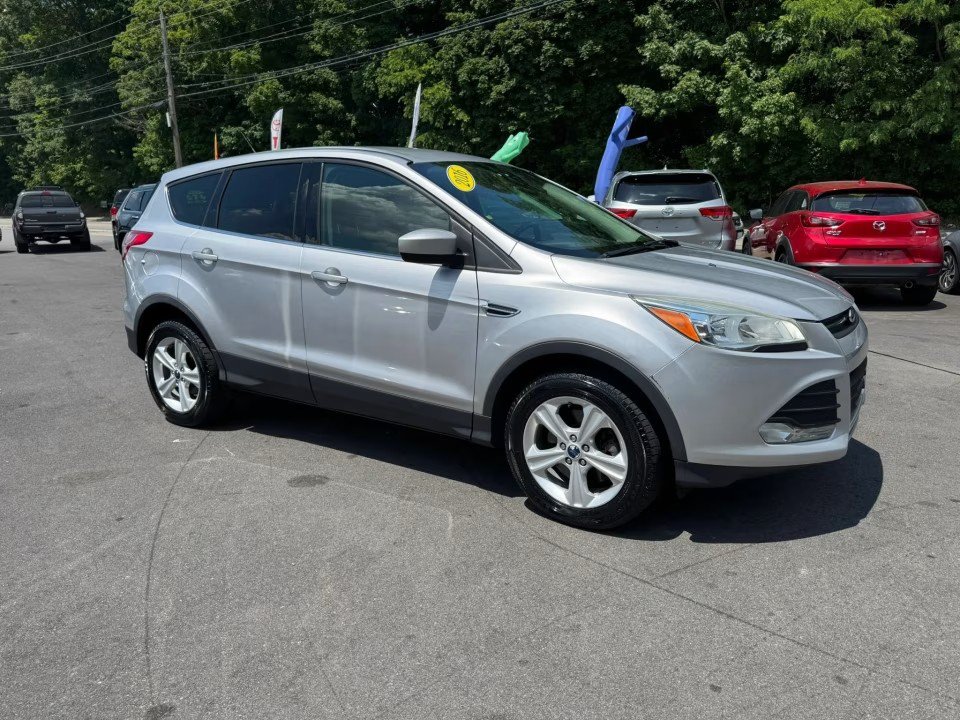 Used 2016 Ford Escape SE AWD/4WD image 5