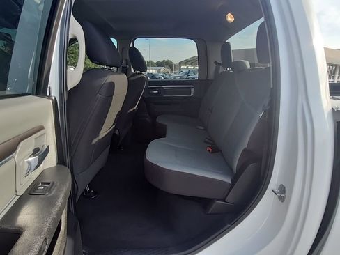 Certified 2022 RAM 1500 Classic SLT image 22