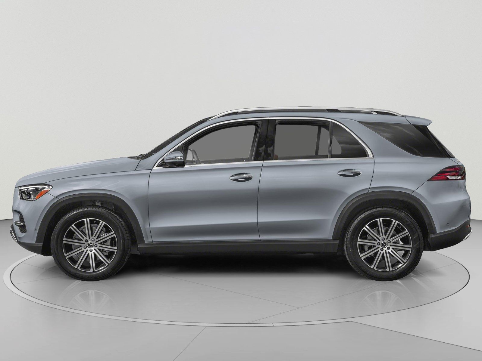 Used 2026 Mercedes-Benz GLE 350 4MATIC image 3