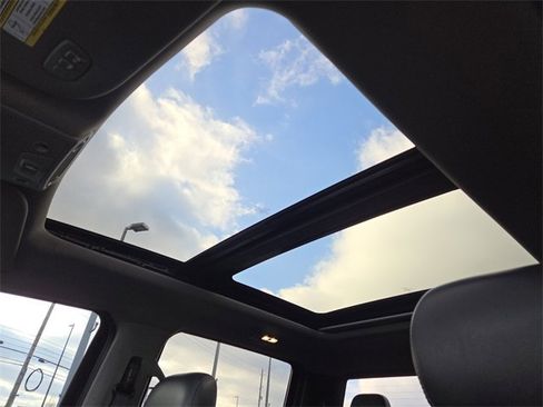 Certified 2019 Ford F250 Lariat image 3