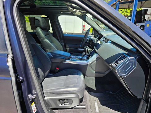 Used 2021 Land Rover Range Rover Sport HST AWD/4WD image 11