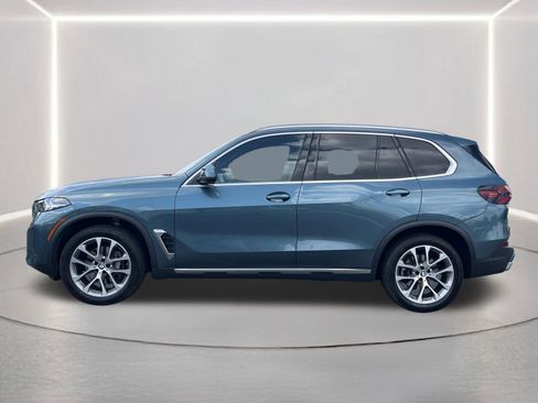 Used 2024 BMW X5 sDrive40i image 24