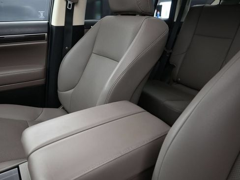 Certified 2021 Lexus GX 460 Premium w/ Premium Package AWD/4WD image 14
