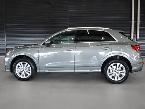 New 2025 Audi Q3 2.0T Premium w/ Convenience Package image 14