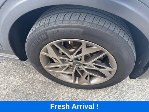 Used 2023 Genesis GV70 2.5T w/ Advanced Package AWD/4WD image 23
