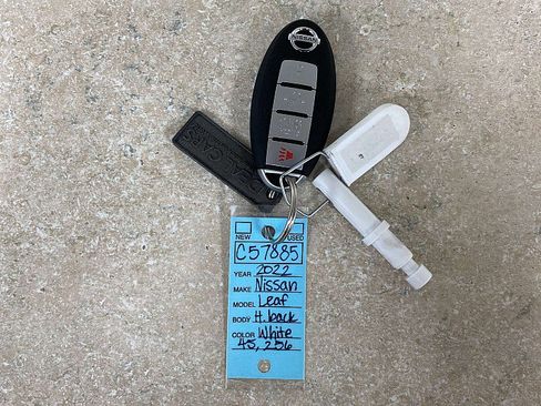 Used 2022 Nissan Leaf S image 22