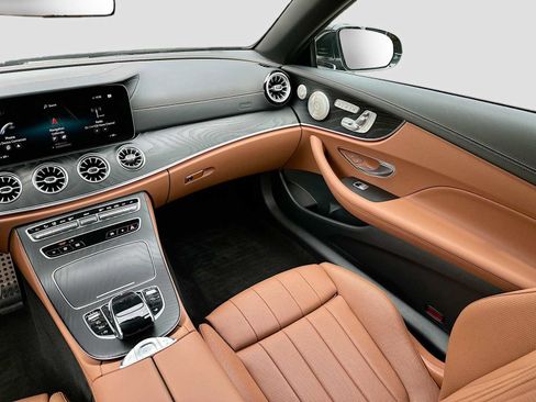 Used 2023 Mercedes-Benz E 450 Cabriolet image 24