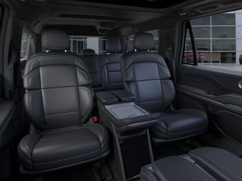 New 2025 Lincoln Navigator L Reserve w/ Jet Appearance Package image 11