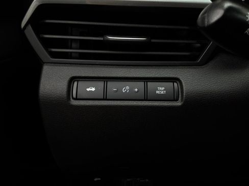 Used 2025 Nissan Altima 2.5 SR FWD image 22