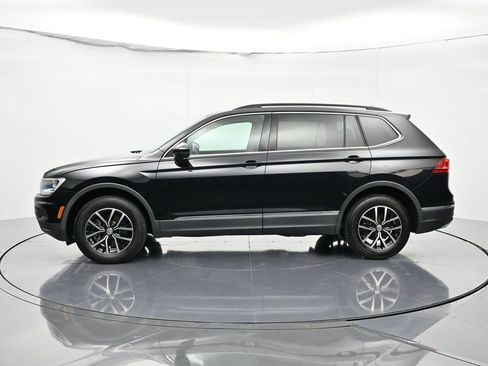 Used 2021 Volkswagen Tiguan SE image 8