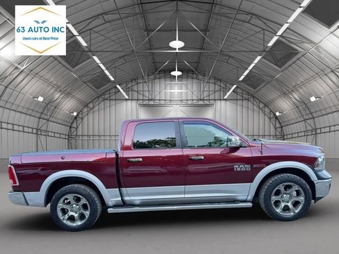 Used 2016 RAM 1500 Laramie AWD/4WD image 4