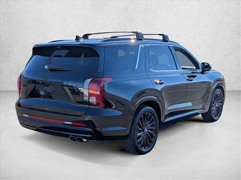 Used 2025 Hyundai Palisade Calligraphy image 3