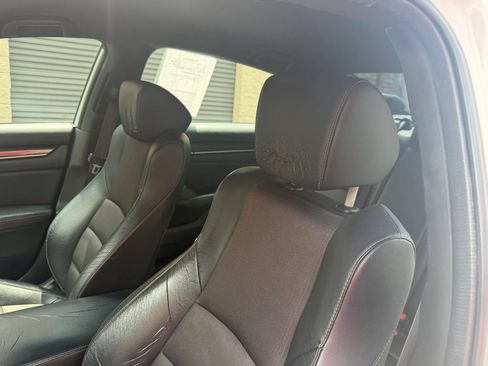 Used 2018 Honda Accord Sport image 23