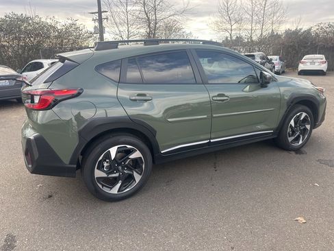 Used 2024 Subaru Crosstrek 2.5i Limited w/ Crosstrek Mirror Package image 10