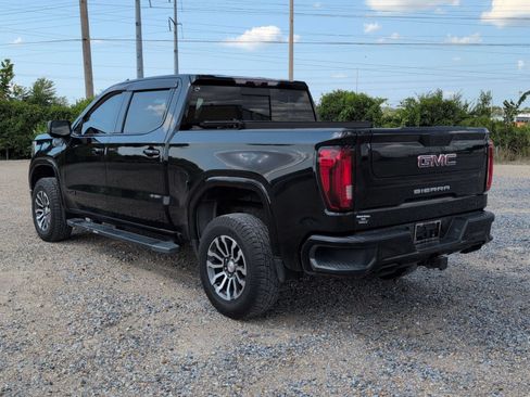 Used 2020 GMC Sierra 1500 AT4 w/ AT4 Premium Package AWD/4WD image 3
