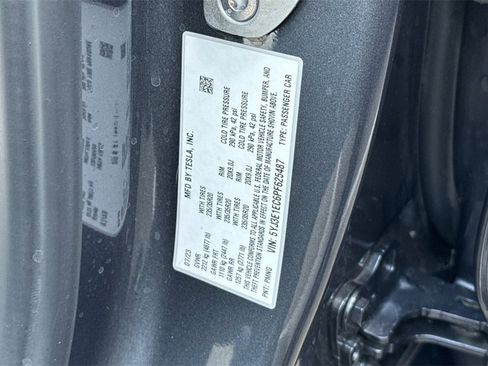 Used 2023 Tesla Model 3 Performance image 28