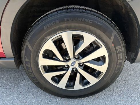 Certified 2024 Subaru Outback Premium AWD/4WD image 9