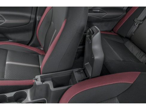 Used 2025 Nissan Versa SR w/ Trunk Package FWD image 10