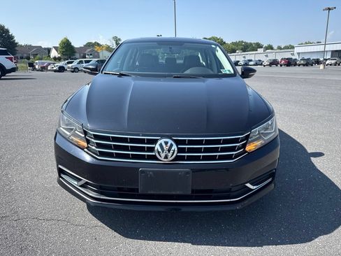 Used 2019 Volkswagen Passat 2.0T Wolfsburg FWD image 8