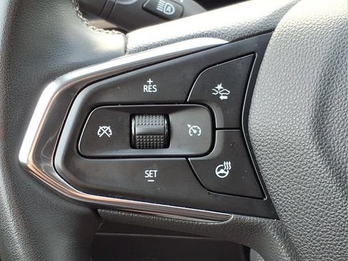 Used 2024 Chevrolet Trax ACTIV w/ Driver Confidence Package FWD image 27