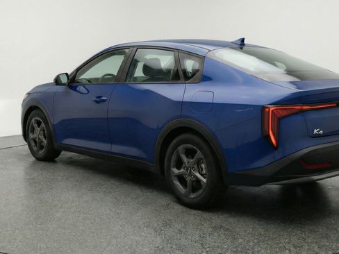 Used 2025 Kia K4 FWD image 6