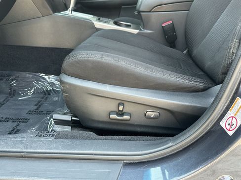 Used 2011 Subaru Outback 2.5i Premium AWD/4WD image 29