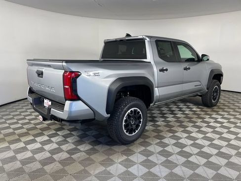 New 2026 Toyota Tacoma TRD Off-Road AWD/4WD image 10