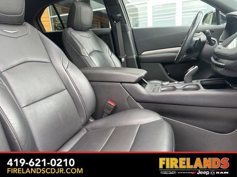 Used 2020 Cadillac XT4 Premium Luxury image 22