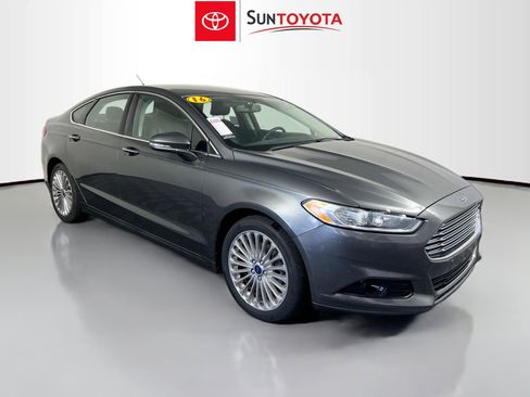 Used 2016 Ford Fusion Titanium FWD image 1