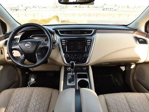 Used 2019 Nissan Murano Platinum image 7