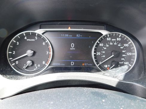 Used 2024 Nissan Altima 2.5 SV FWD image 7