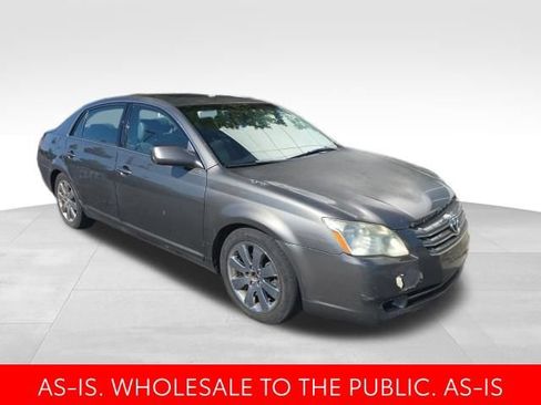 Used 2005 Toyota Avalon Limited FWD image 4