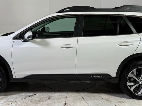 Used 2022 Subaru Outback Limited image 4