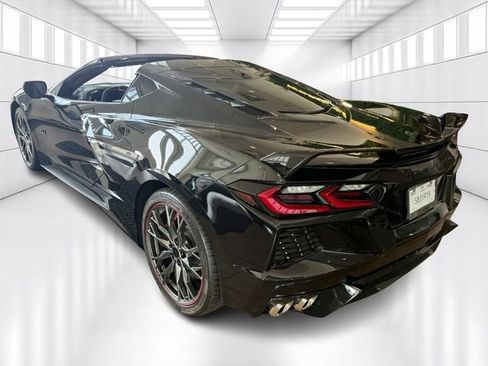 Used 2023 Chevrolet Corvette Stingray Premium Cpe w/ Z51 Performance Package RWD image 7