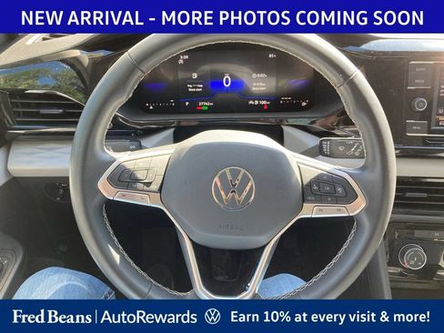 Used 2023 Volkswagen Taos S FWD image 11
