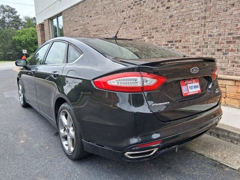 Used 2015 Ford Fusion SE w/ Equipment Group 201A AWD/4WD image 3