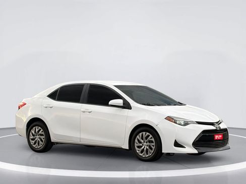 Used 2019 Toyota Corolla LE FWD image 5