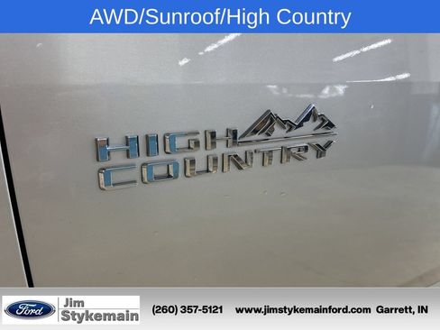 Used 2022 Chevrolet Traverse High Country AWD/4WD image 15