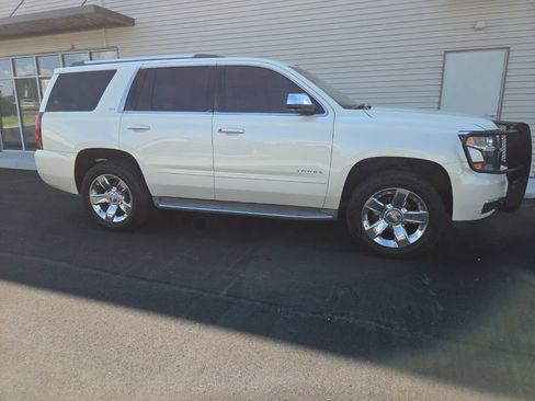 Used 2015 Chevrolet Tahoe LTZ RWD image 10