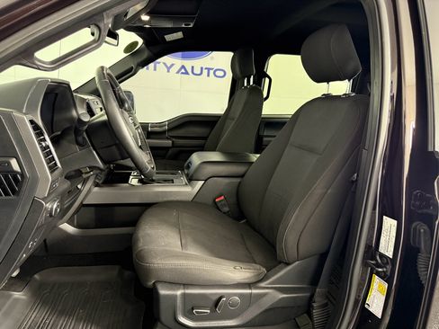 Used 2018 Ford F150 XLT w/ Equipment Group 302A Luxury image 17