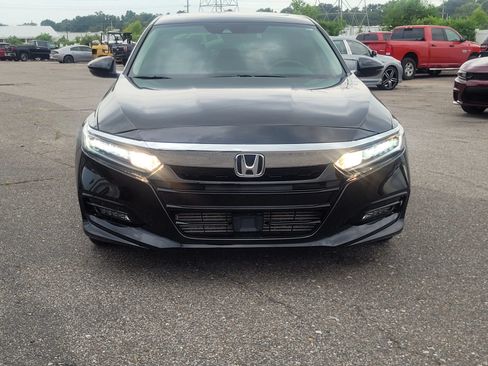 Used 2018 Honda Accord EX-L image 11